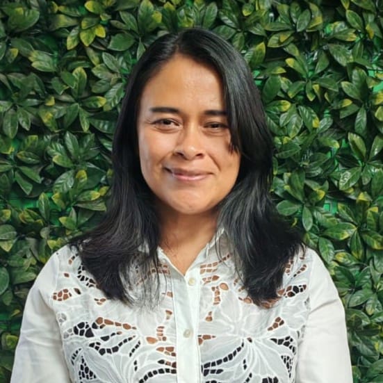 Nora Chumil Headshot